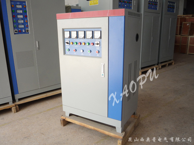 SBW-50KVA三相全自動(dòng)補償式380V電力工業(yè)穩壓器柜